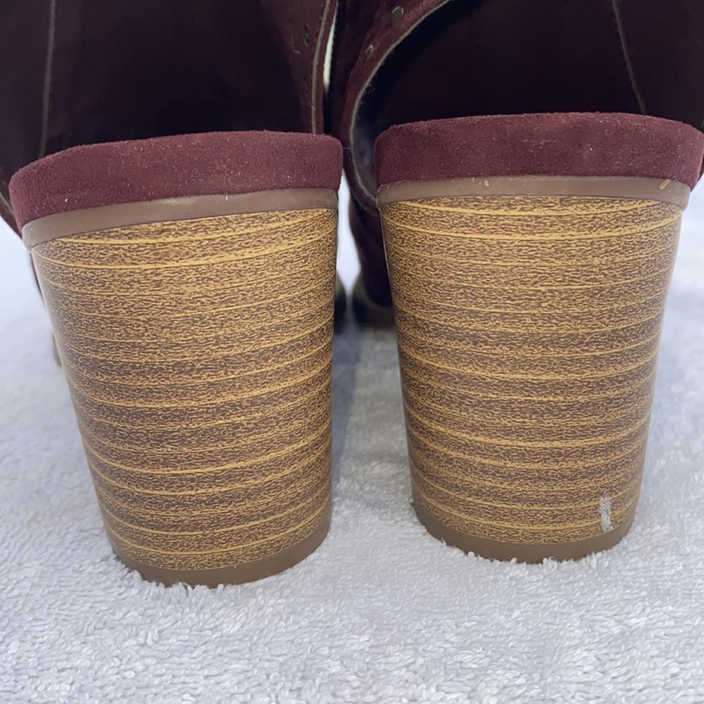 Sonoma burgundy open toed booties size 9 - Picture 8 of 10